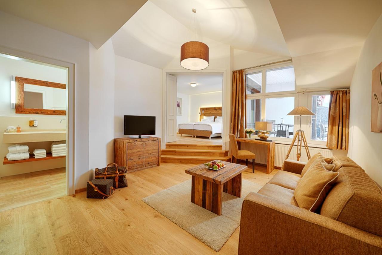 Adler Haeusern Gourmet & Spa Hotel Esterno foto