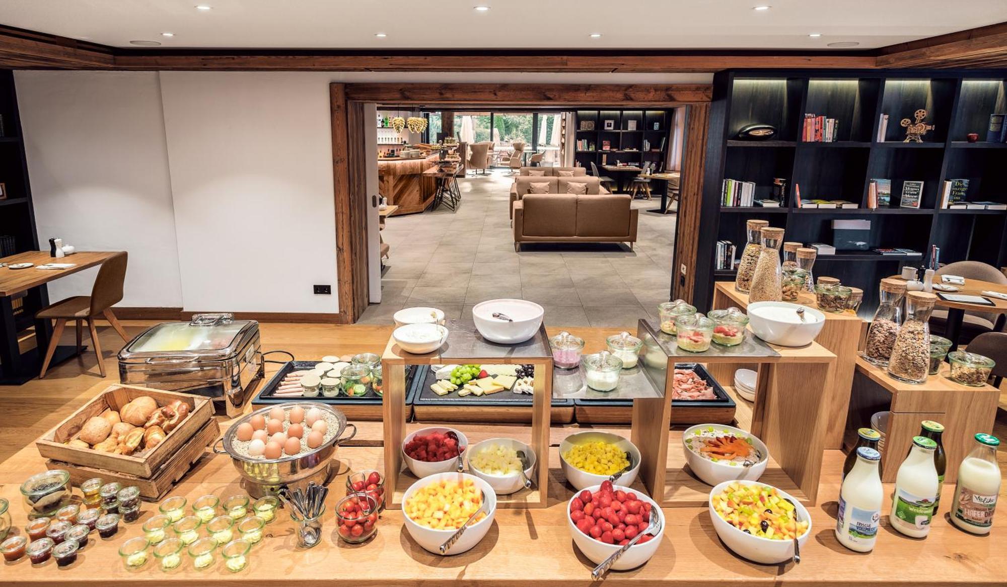 Adler Haeusern Gourmet & Spa Hotel Esterno foto