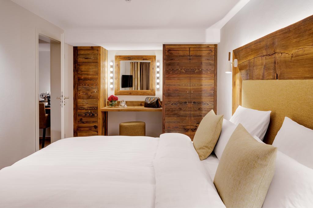 Adler Haeusern Gourmet & Spa Hotel Esterno foto
